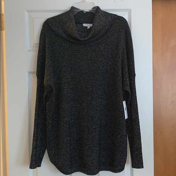 Chaus Sweaters - 💵 2/15 💵 Chaus New York